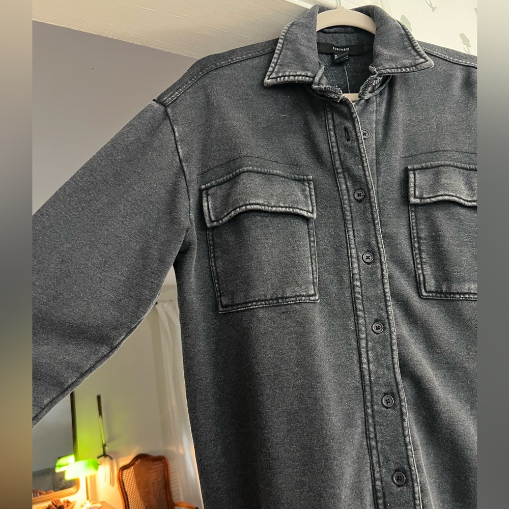 Forever 21 jacket shacket - Picture 3 of 4